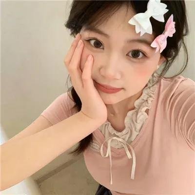 脸庞